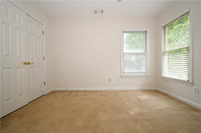Building Photo - 4534 Village Springs Run