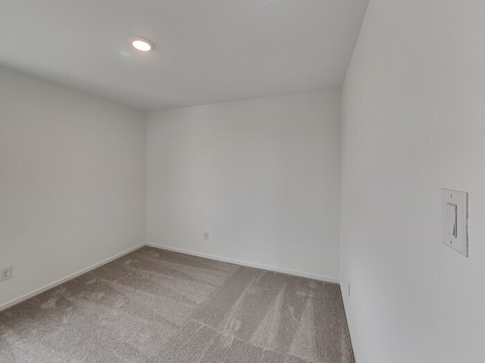 Building Photo - 25687 Roy Rogers Ct