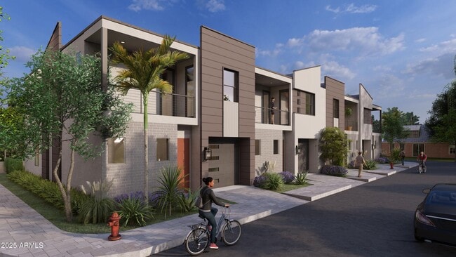 Building Photo - 1015 E Pasadena Ave