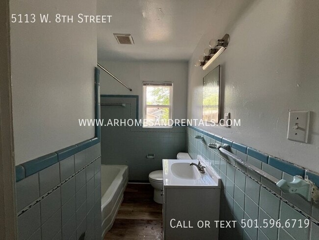 Building Photo - 5113 W 8th St