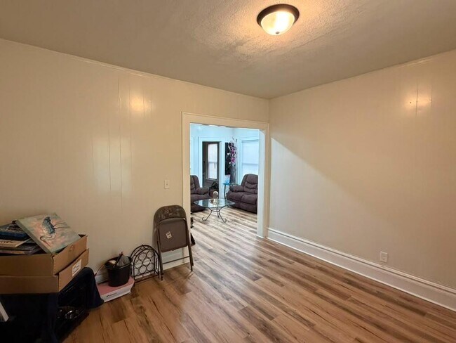 Building Photo - 3356 N Buffum St