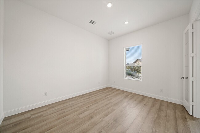 Building Photo - 4627 Windmill Lndg Ln