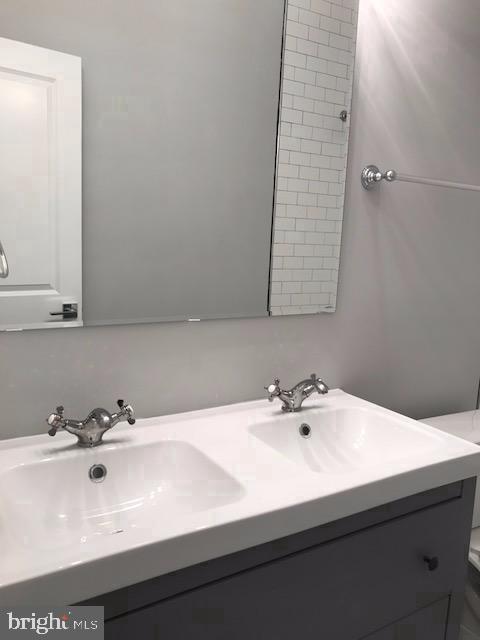 Building Photo - 458 M St NW