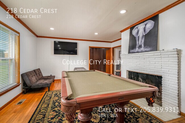 Building Photo - 218 Cedar Crest