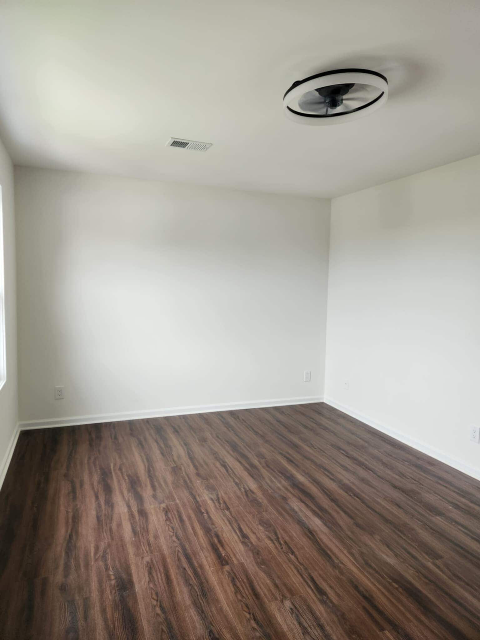 Primary bedroom - 3713 Bergen Tpke