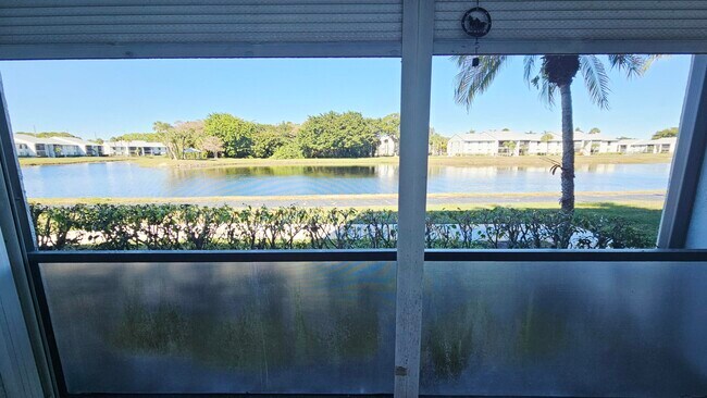 Building Photo - 1001 Green Pine Blvd