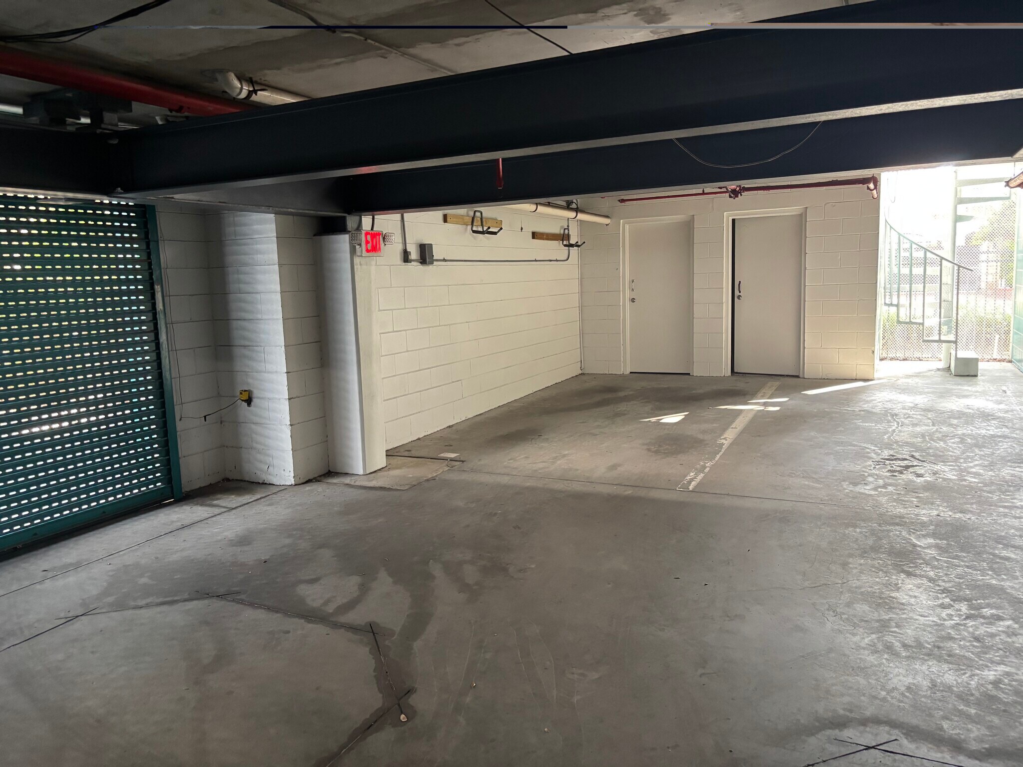 Dedicated parking space - 4950 Bayshore Blvd