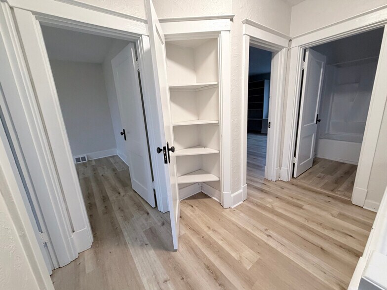 Building Photo - 2233 Brownsville Rd