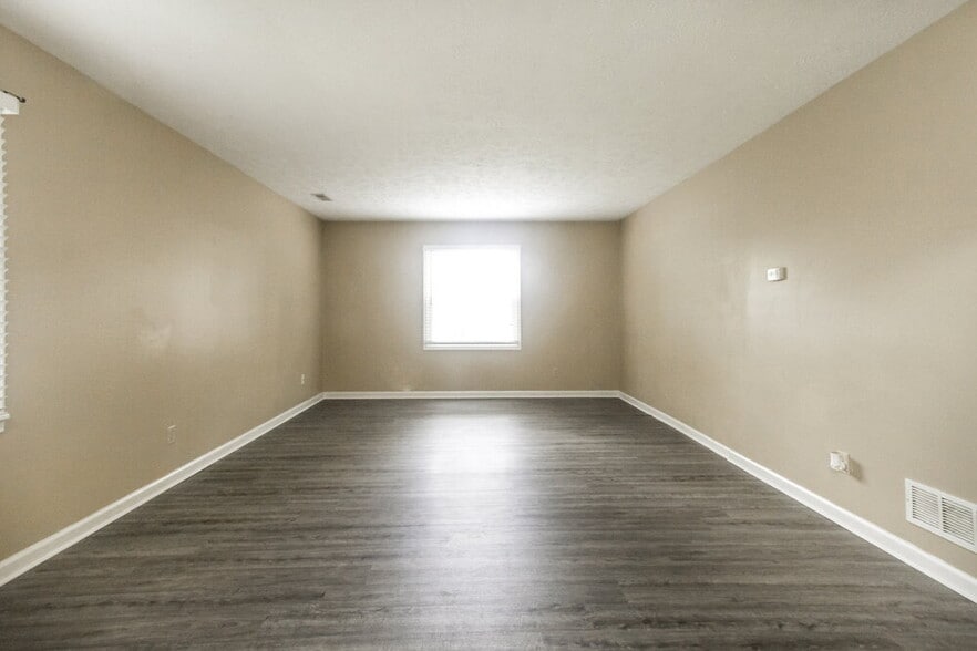 Building Photo - 1112 Delray Dr