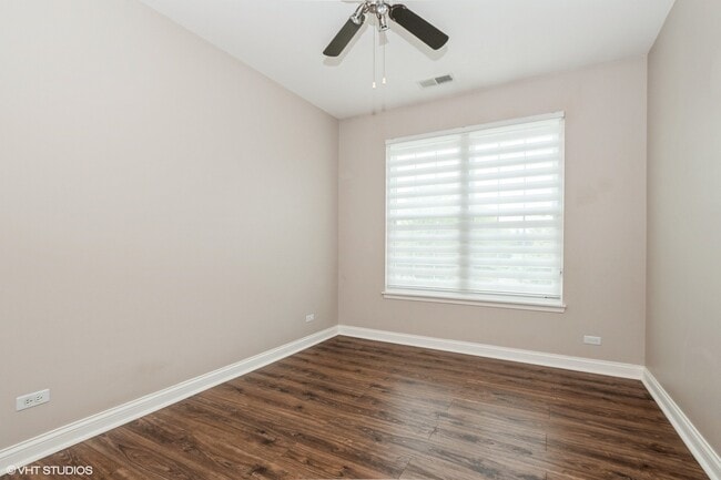 Building Photo - 8121 Concord Ln