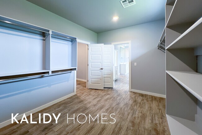 Building Photo - 17859 Salem Rd