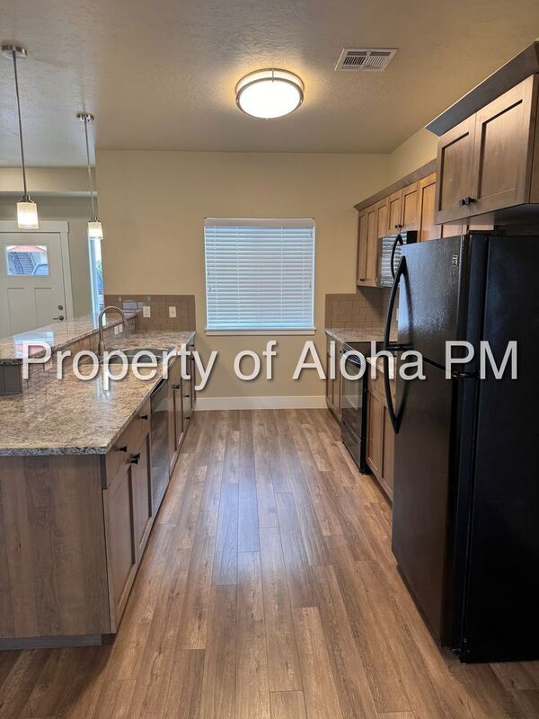 Building Photo - 3502 E Grand Forest Dr