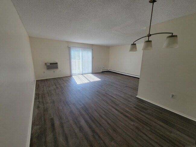 Building Photo - 48 Sutton Pl