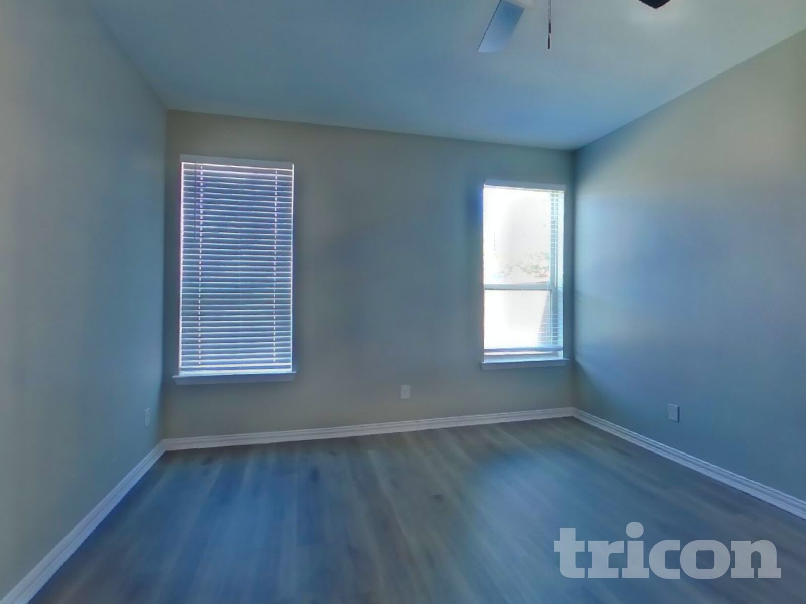 Building Photo - 8757 Royalwood Dr