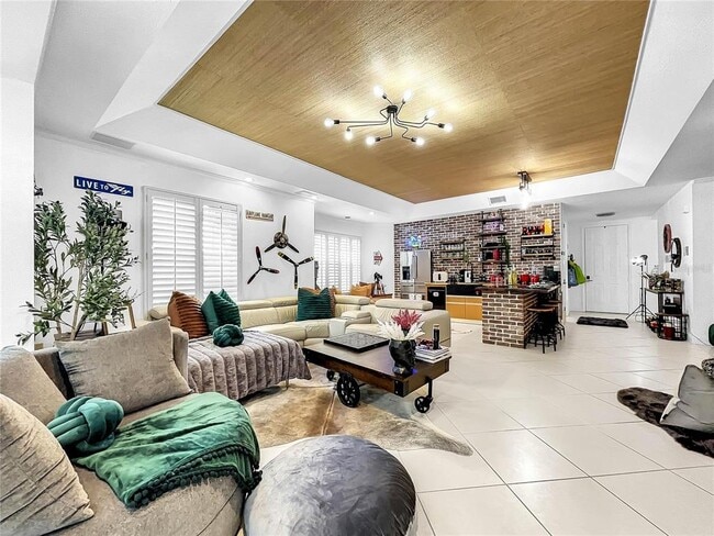 Building Photo - 3608 54th Dr W