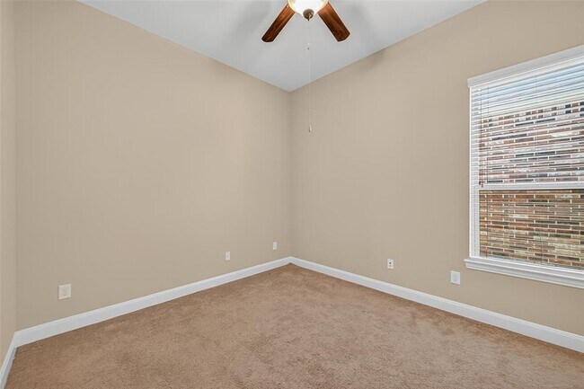 Building Photo - 4435 Calvet Forest Dr
