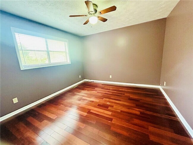 Building Photo - 2100 Old Forge Way