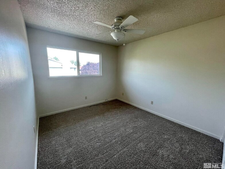 Building Photo - 1365 Kittyhawk Ave