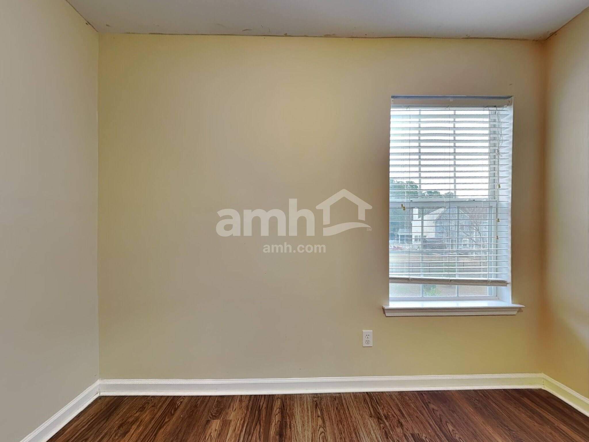 Building Photo - 2236 Blakers Blvd