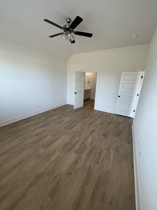 Building Photo - 464 W Gosling Isle