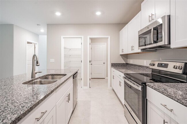 Building Photo - 31807 Barrel Wave Way