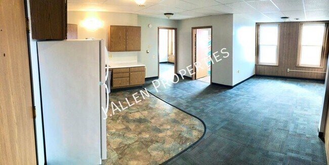 Building Photo - 507 W Norfolk Ave