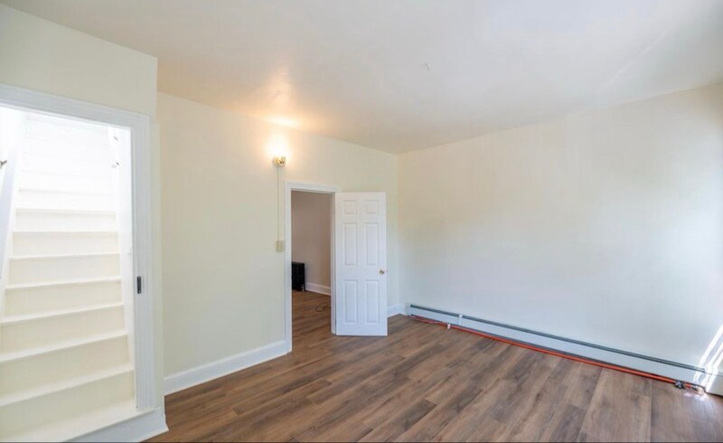 Building Photo - 151 Chestnut St