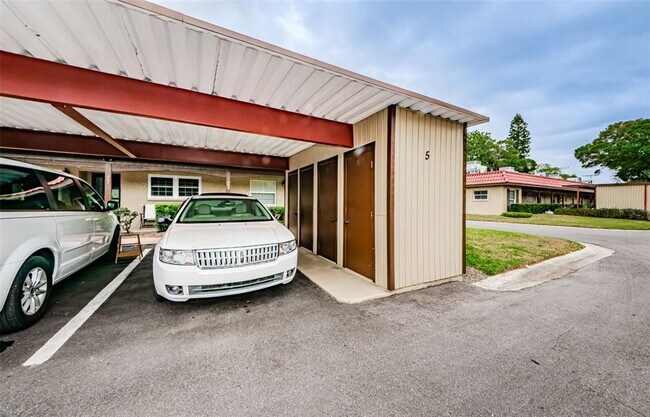 Building Photo - 601 N Hercules Ave