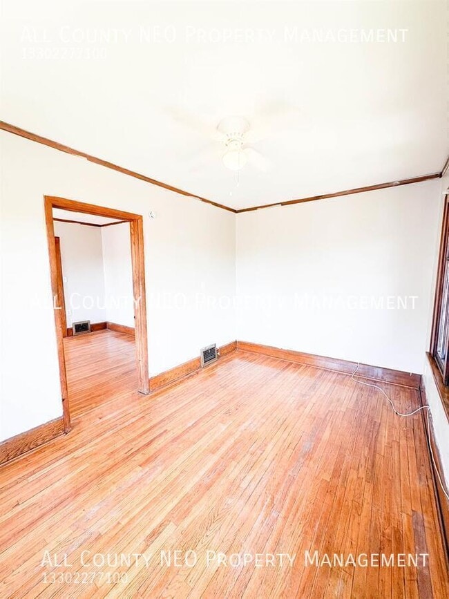 Building Photo - 680 Sherman St