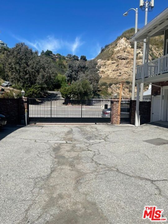 Building Photo - 22860 Pacific Coast Hwy