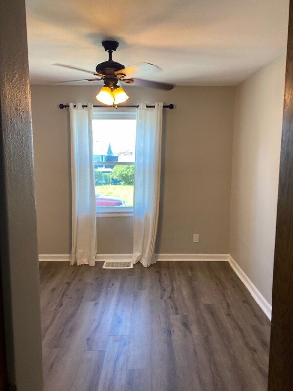 Building Photo - 1023 McCarthy Rd