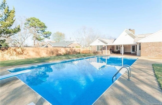 Building Photo - 109 Duck Cove