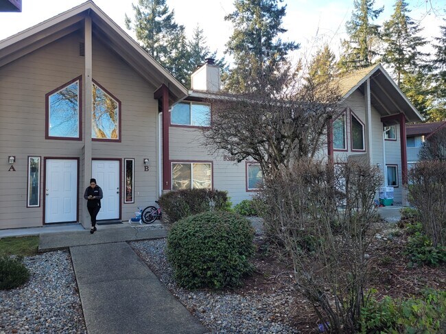 Primary Photo - 9318 Skokomish Way NE