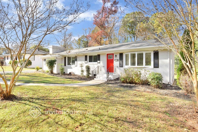 Building Photo - 3910 Allwood Dr