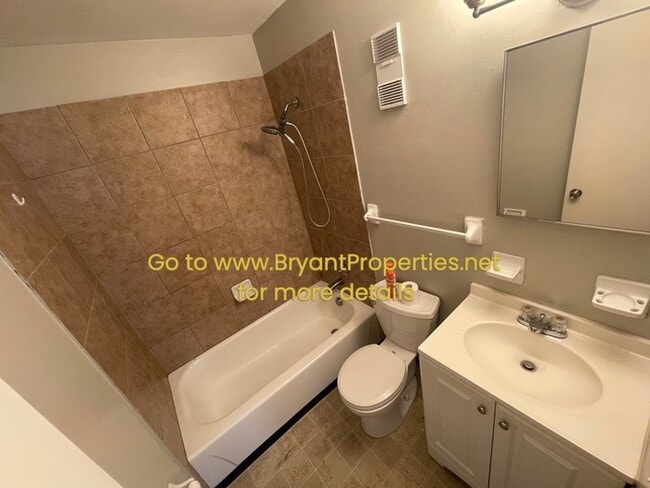 Building Photo - 5155 Hilson Rd