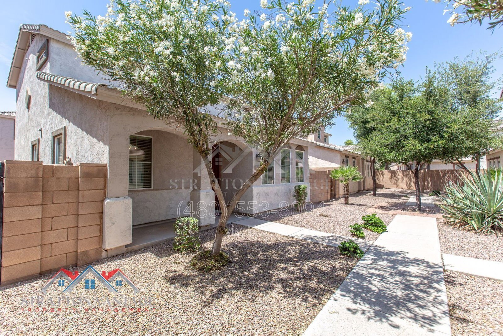 Building Photo - 4352 E Carla Vista Dr