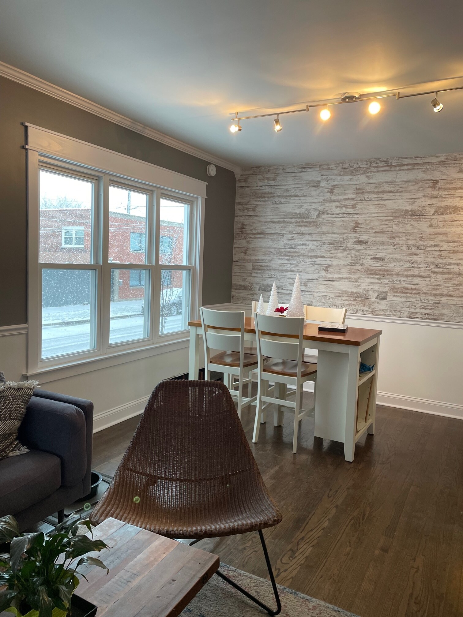 Building Photo - 4858 W Gunnison St