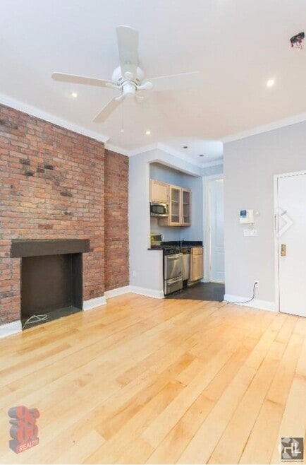 Building Photo - 42 Avenue B
