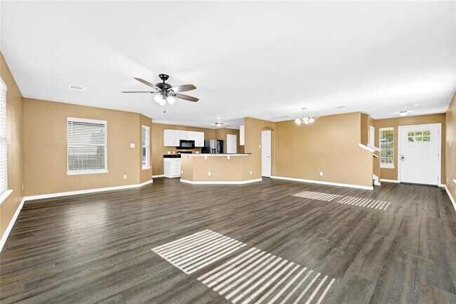 Building Photo - 13218 Ambrosa Dr