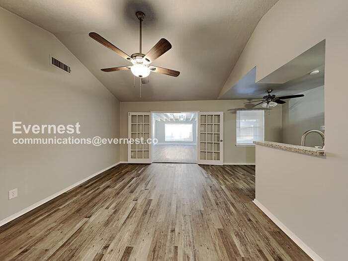 Building Photo - 5242 Grace Point Ln