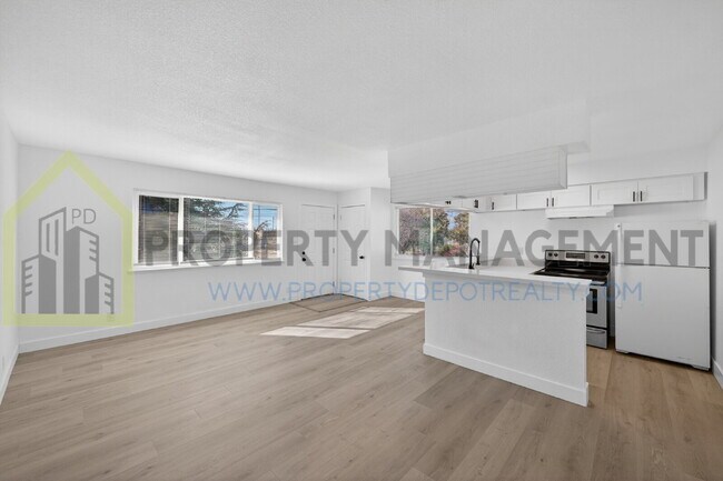 Building Photo - Charming 2-Bed Hideaway in Sacramento – Your Perfect Urban Retreat!