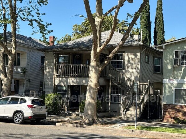 Building Photo - 1233 V St