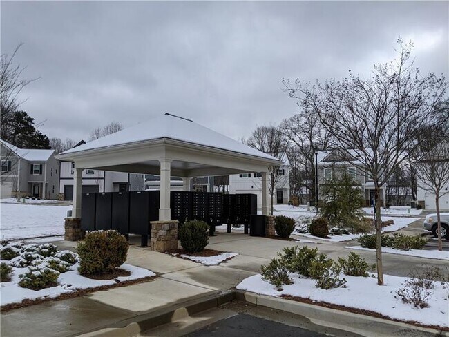 Building Photo - 5964 Screech Owl Dr