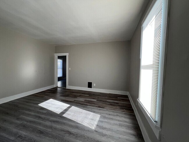 Building Photo - 3 Baltimore St