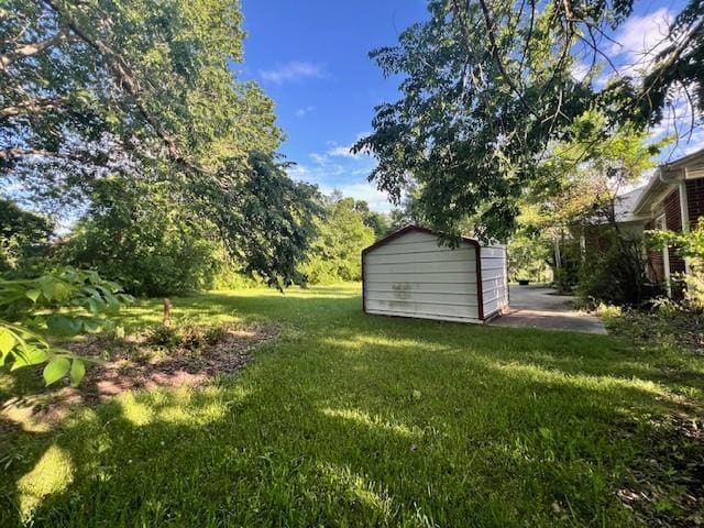 Building Photo - 327 S 4th St