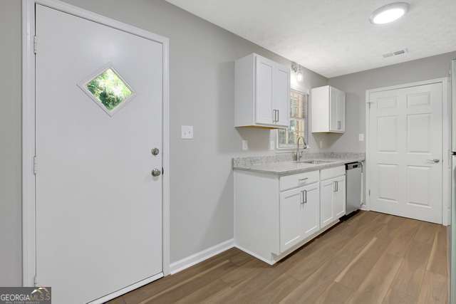 Building Photo - 135 Belle Dr