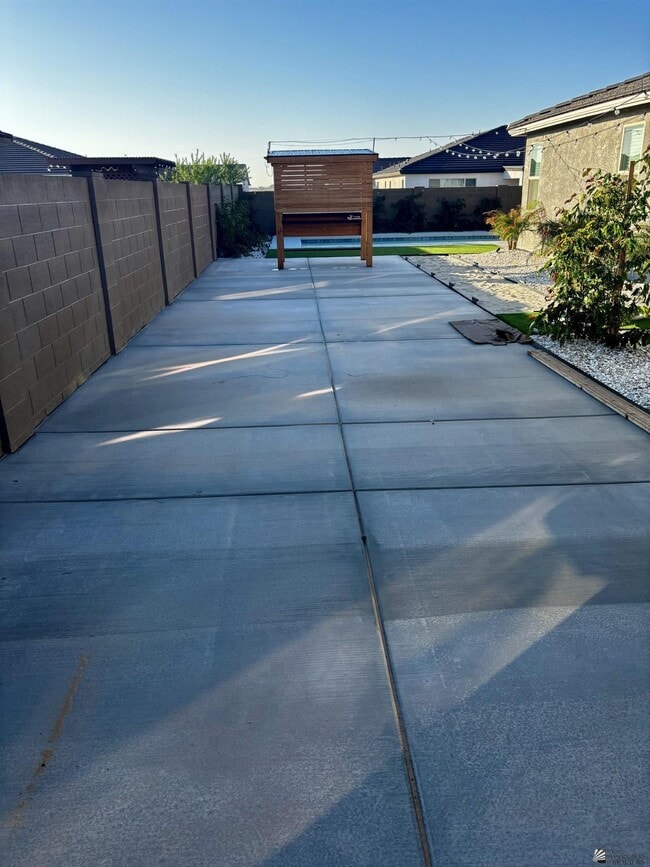 Building Photo - 7615 E 36th Pl