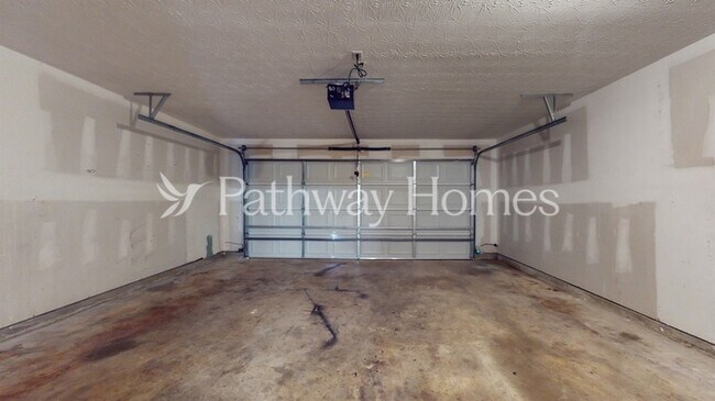 Building Photo - 808 Winsap Dr