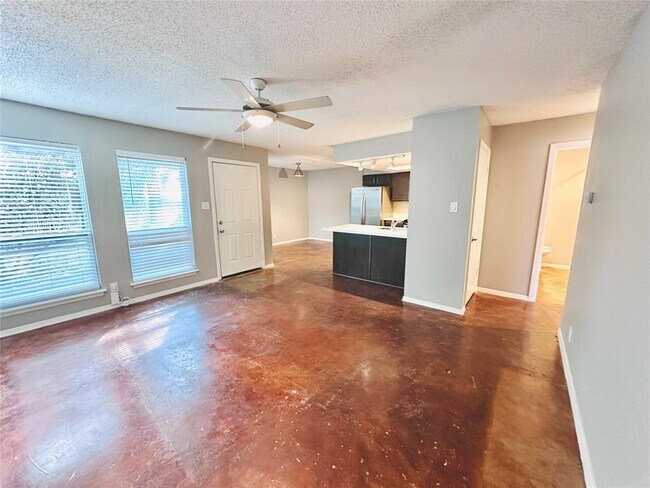 Building Photo - 3424 Willowrun Dr
