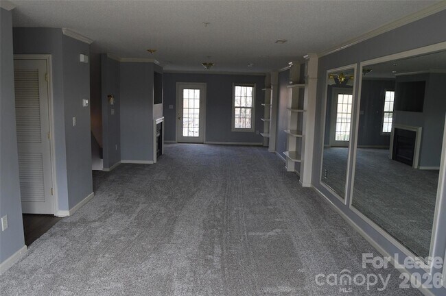 Building Photo - 110 Steam Engine Dr